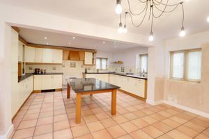 Dining Kitchen- click for photo gallery